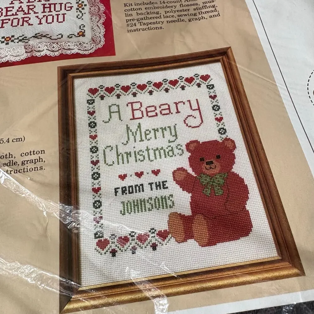 Beary Merry Christmas Vintage Counted Cross Stitch Kit The Creative Circle 1987